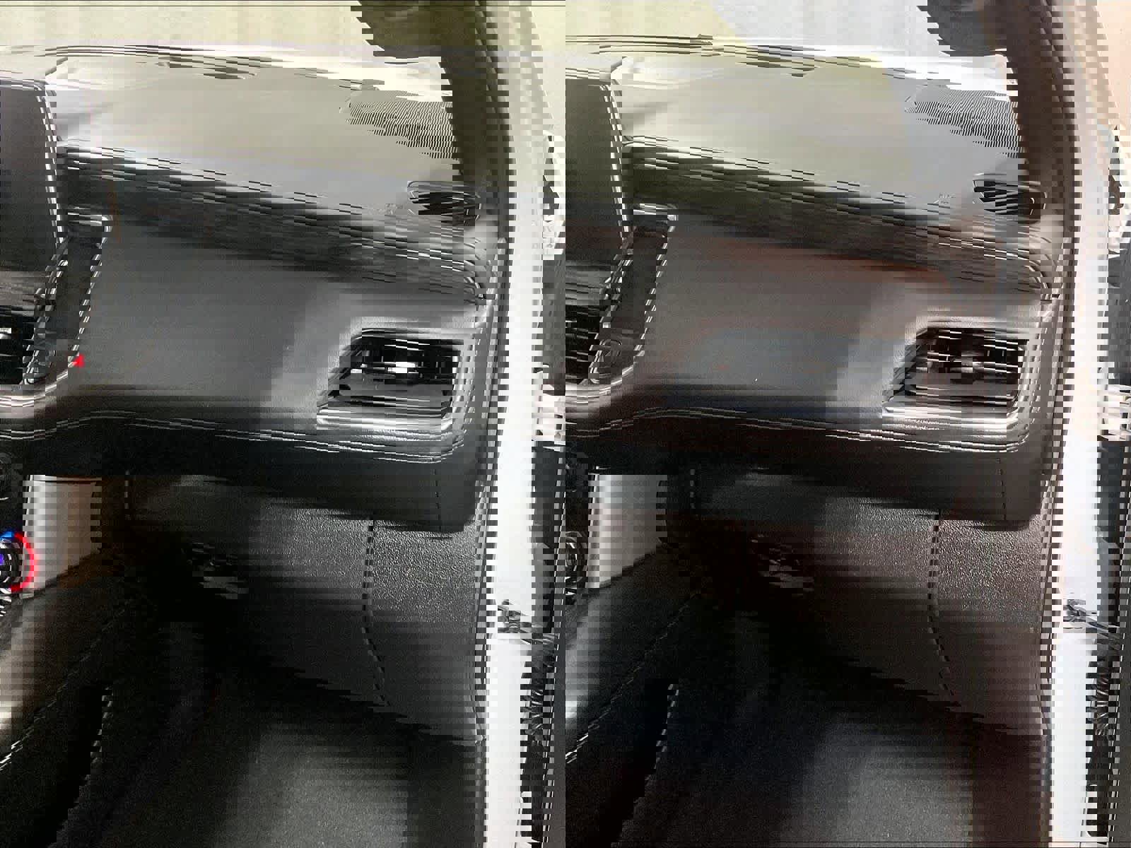 Used 2023 Chevrolet Tahoe Z71 w/ Luxury Package image 13