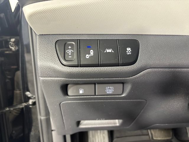 Used 2020 Hyundai Ioniq Limited FWD image 15