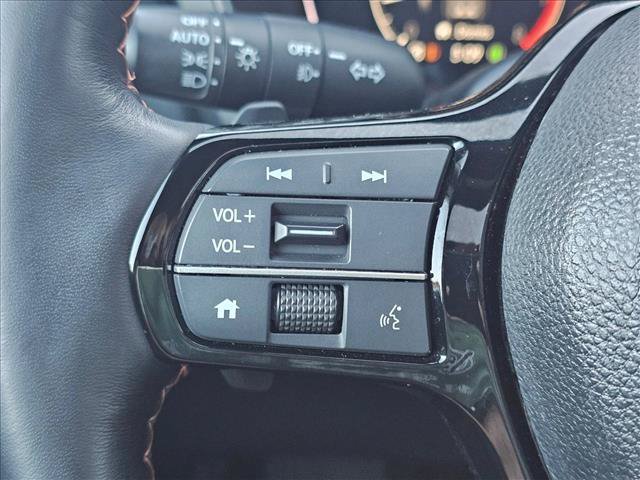 Used 2025 Honda Pilot TrailSport image 26