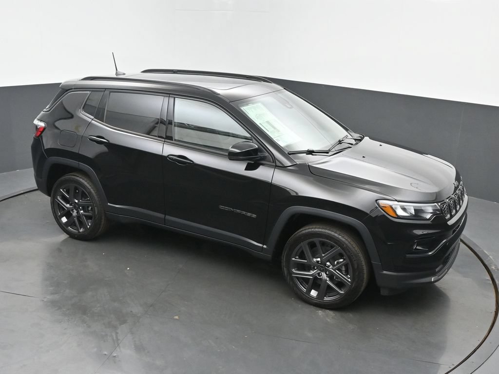 New 2026 Jeep Compass Limited w/ Sun, Sound & Navigation Group AWD/4WD image 42