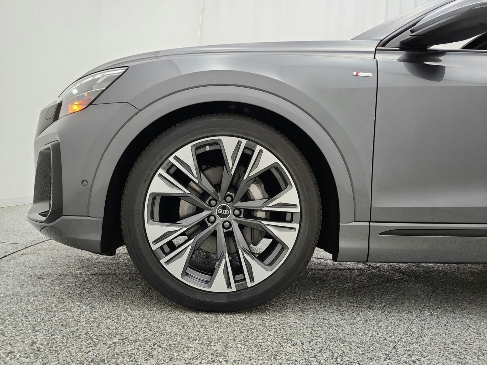 New 2026 Audi Q8 Premium Plus AWD/4WD image 13