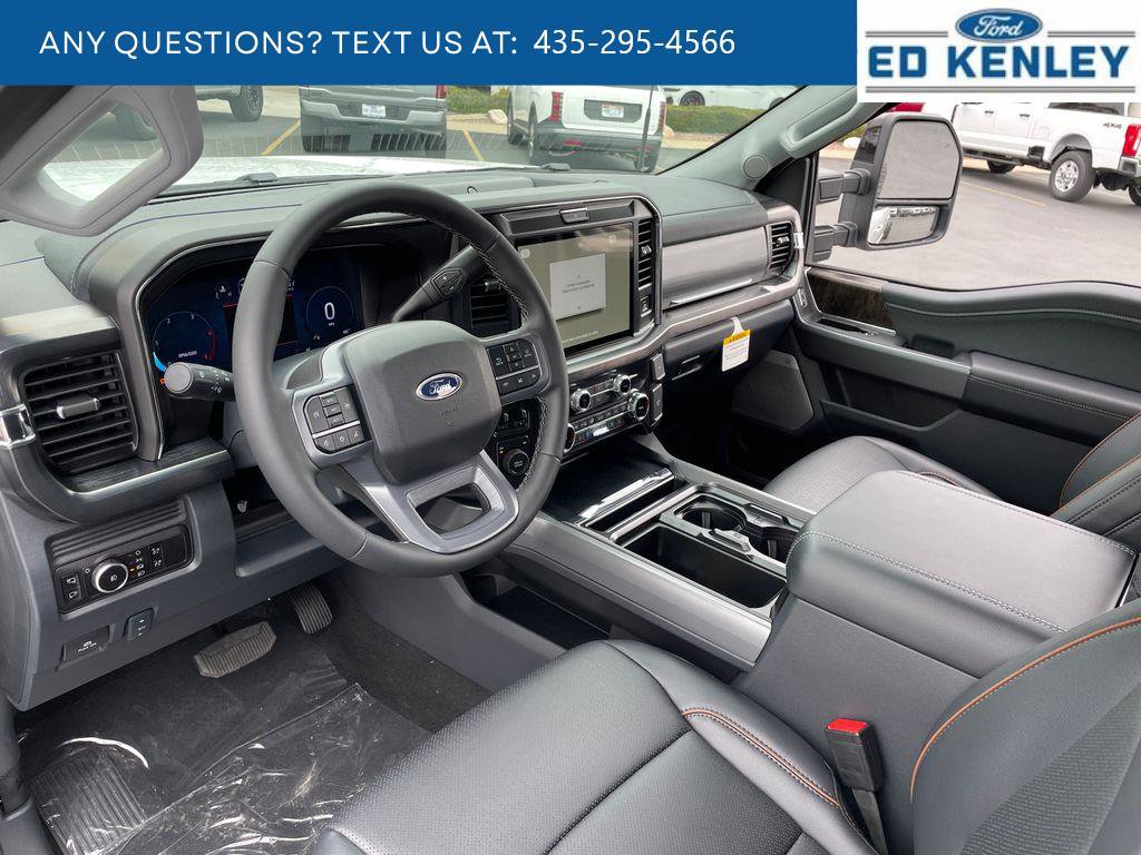 New 2026 Ford F450 Lariat image 4