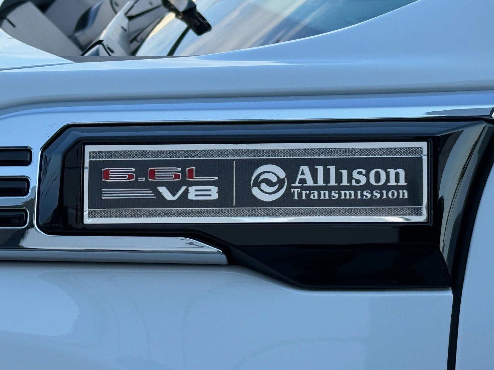 New 2026 GMC Sierra 2500 Pro w/ Convenience Package image 8