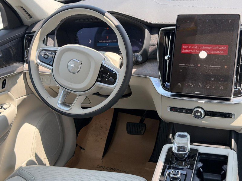 New 2026 Volvo XC90 T8 Ultra w/ Protection Package Premier AWD/4WD image 7