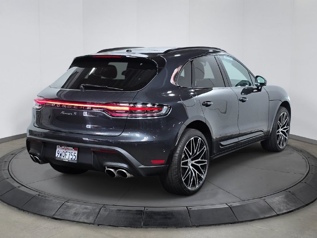 Certified 2026 Porsche Macan S AWD/4WD image 7