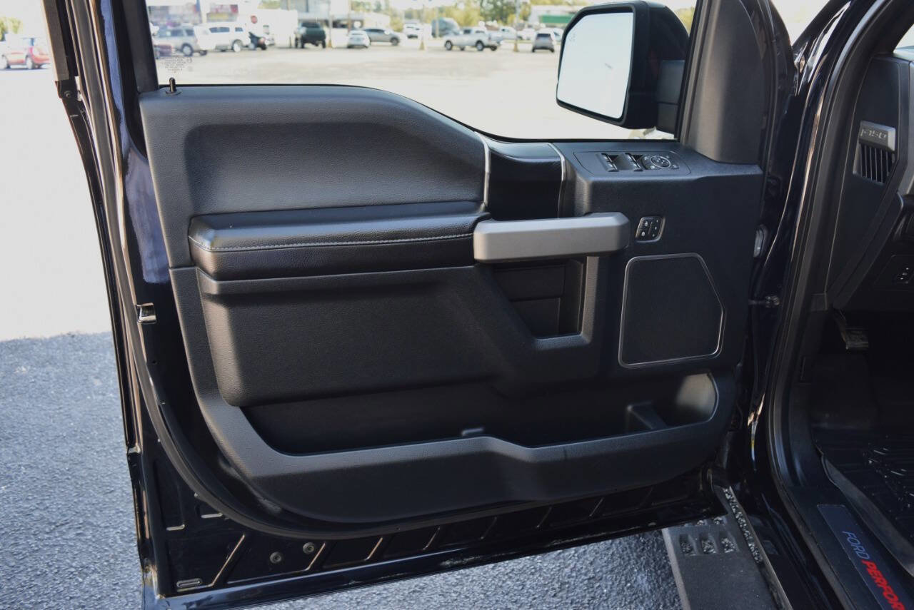 Used 2018 Ford F150 Raptor w/ Equipment Group 802A Luxury image 48