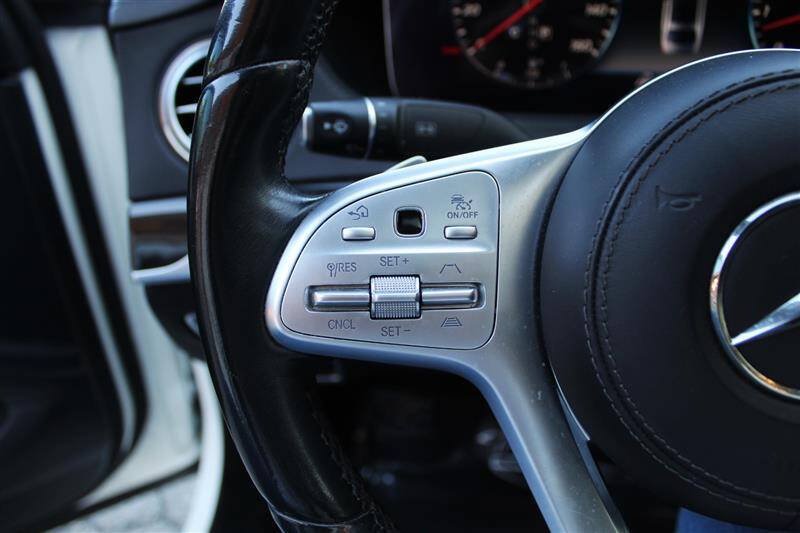 Used 2020 Mercedes-Benz S 450 Sedan image 15