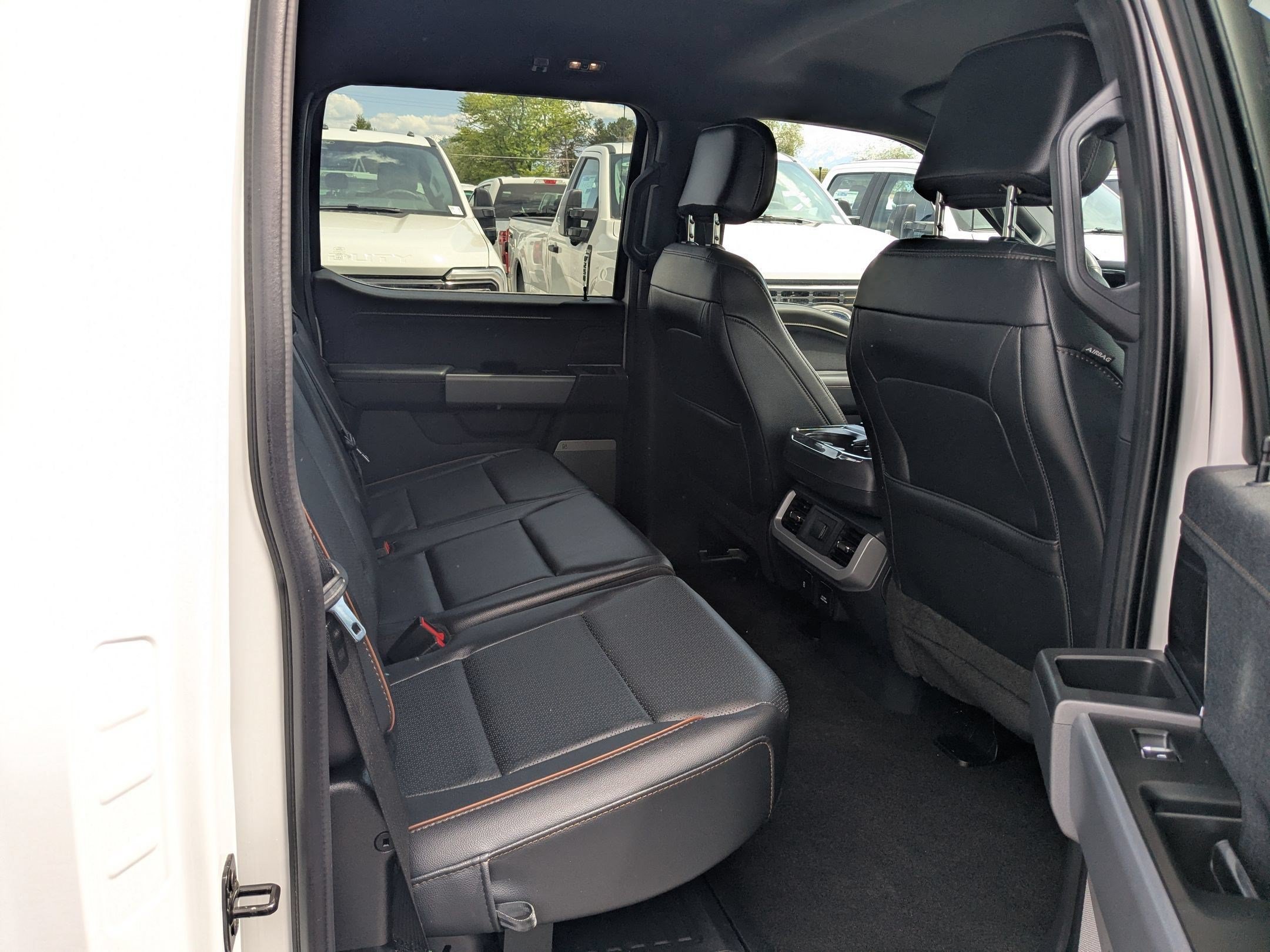 Certified 2024 Ford F150 Lariat w/ Tow/Haul Package AWD/4WD image 35