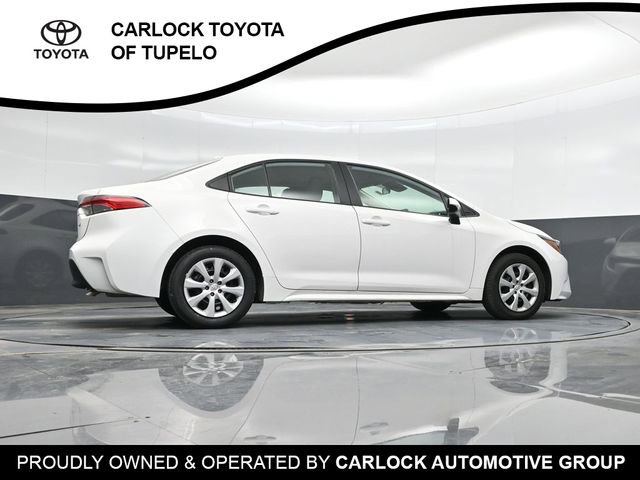 Used 2024 Toyota Corolla LE FWD image 38
