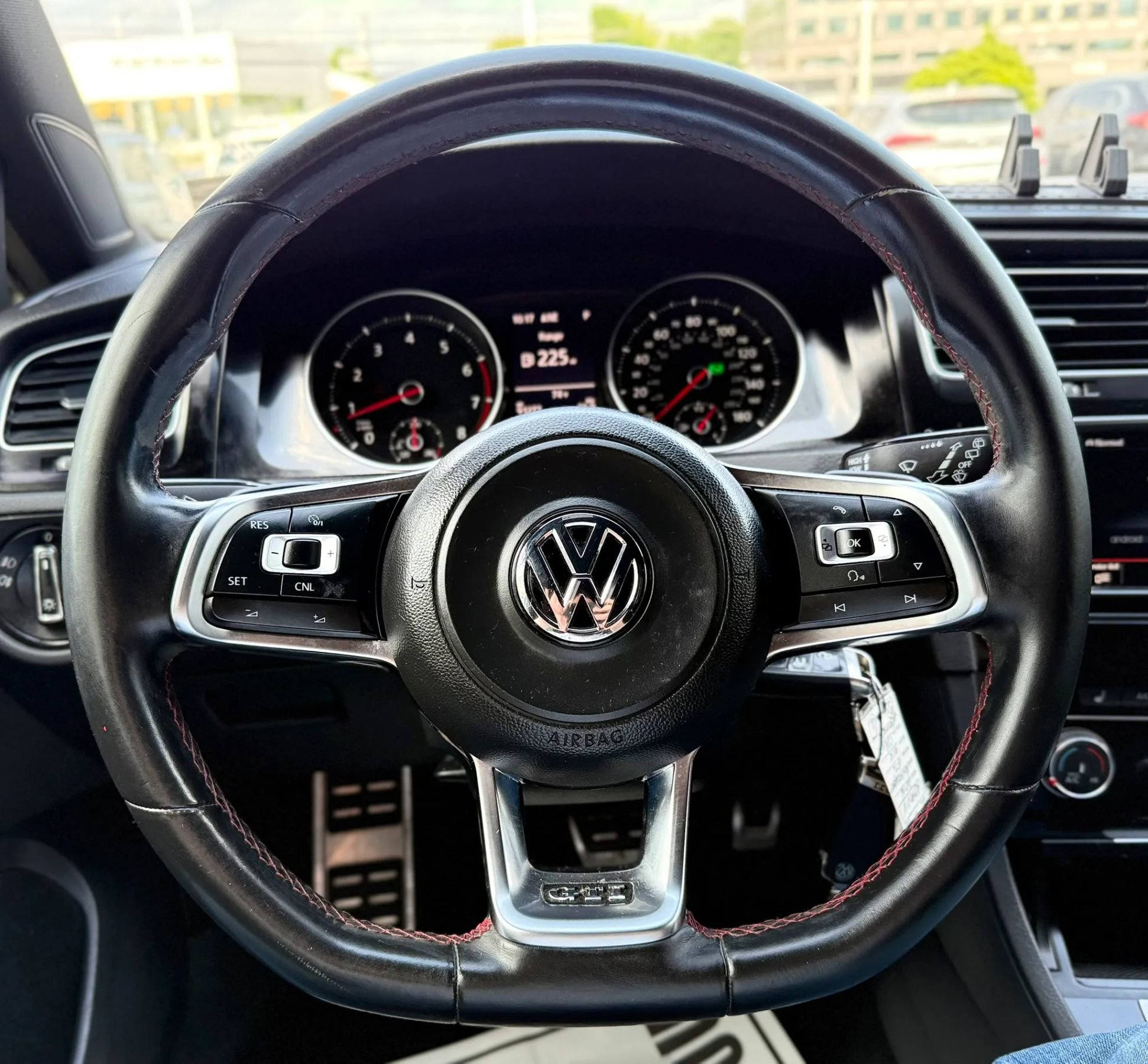 Used 2016 Volkswagen GTI S FWD image 12
