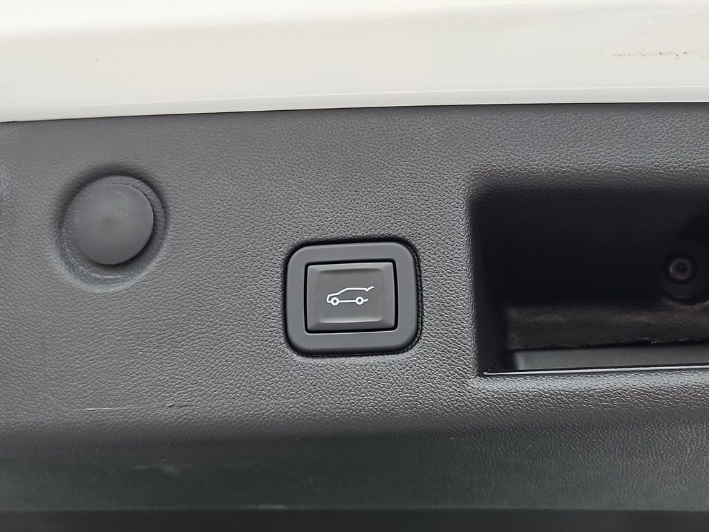 Used 2024 Chevrolet Equinox LT image 30