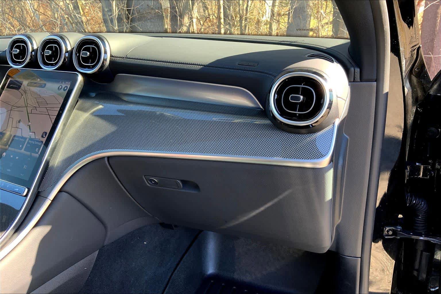 Certified 2024 Mercedes-Benz GLC 300 4MATIC image 19