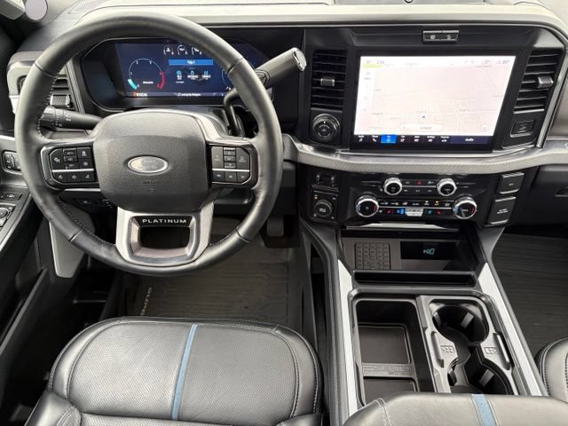 Used 2026 Ford F350 Platinum w/ FX4 Off-Road Package AWD/4WD image 3