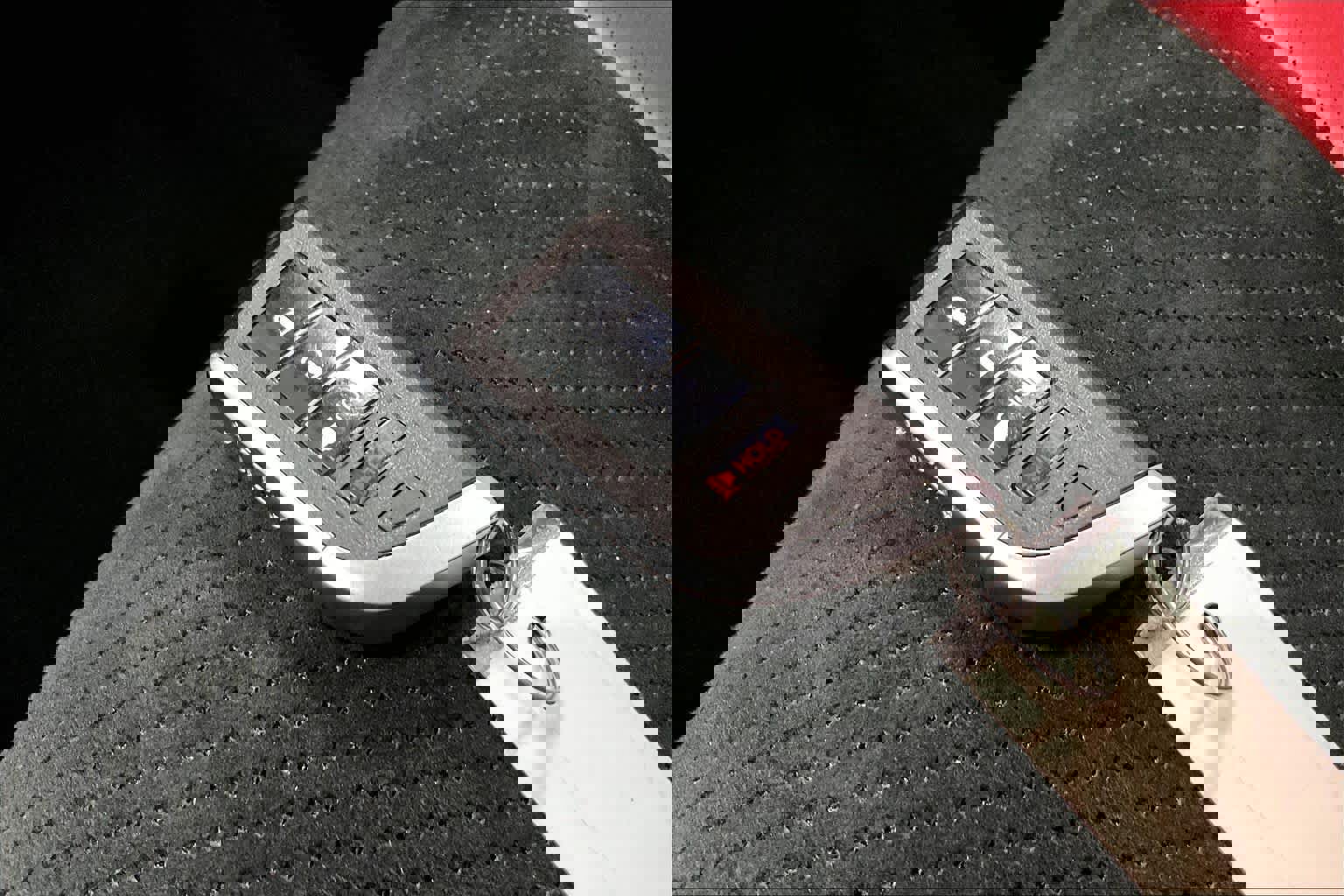 Used 2023 Acura MDX A-Spec image 18