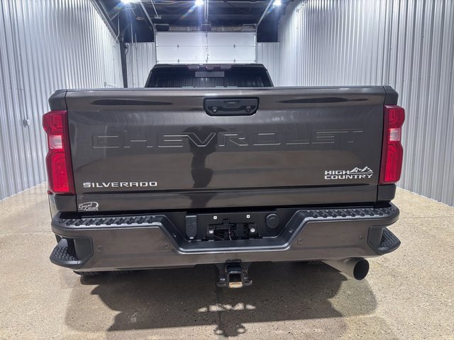 Used 2021 Chevrolet Silverado 3500 High Country image 4
