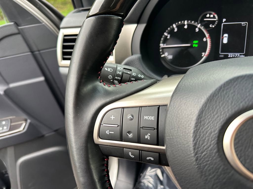 Used 2020 Lexus GX 460 Premium w/ Premium Package AWD/4WD image 23