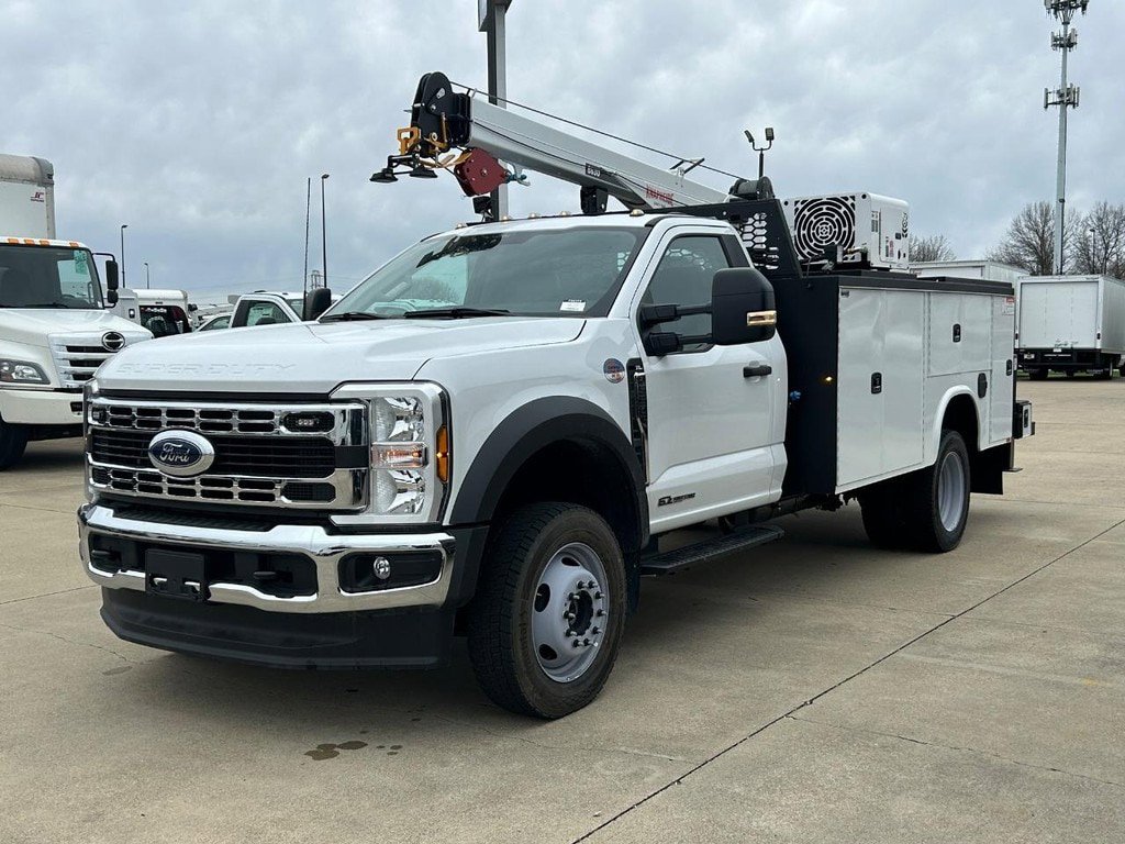 New 2024 Ford F550 4x4 Regular Cab Super Duty image 12