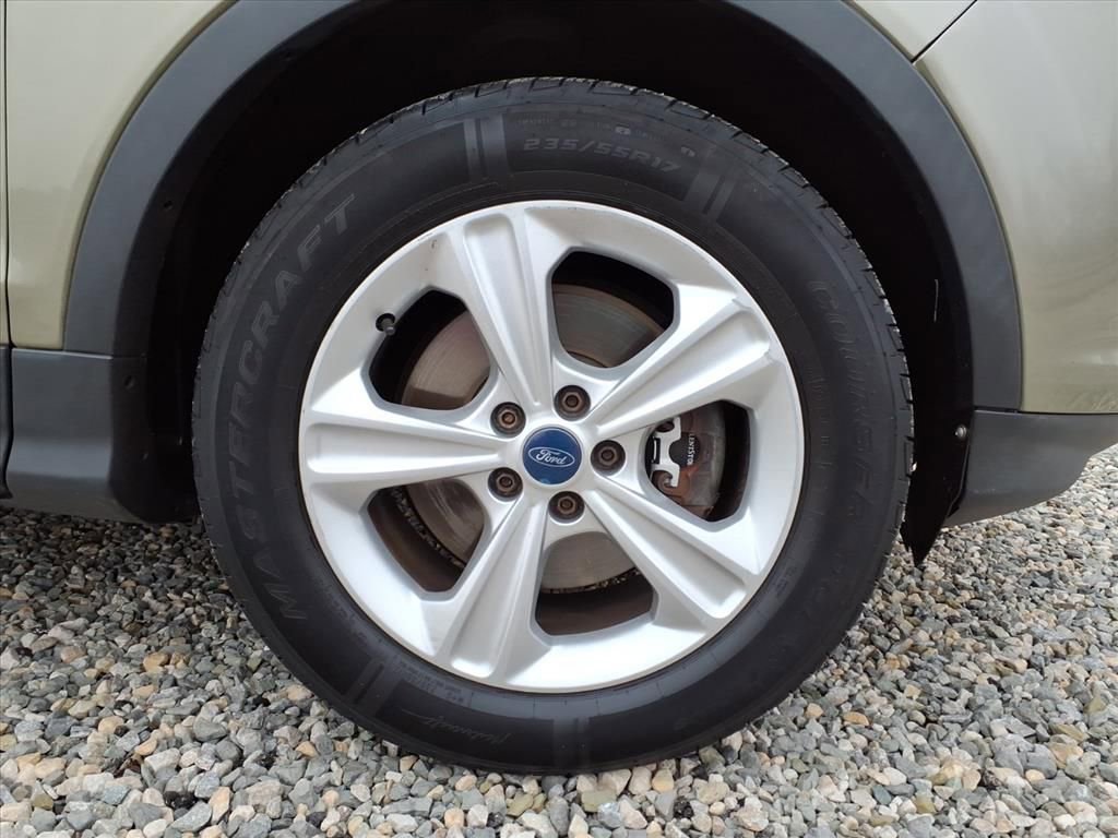 Used 2013 Ford Escape SE image 11