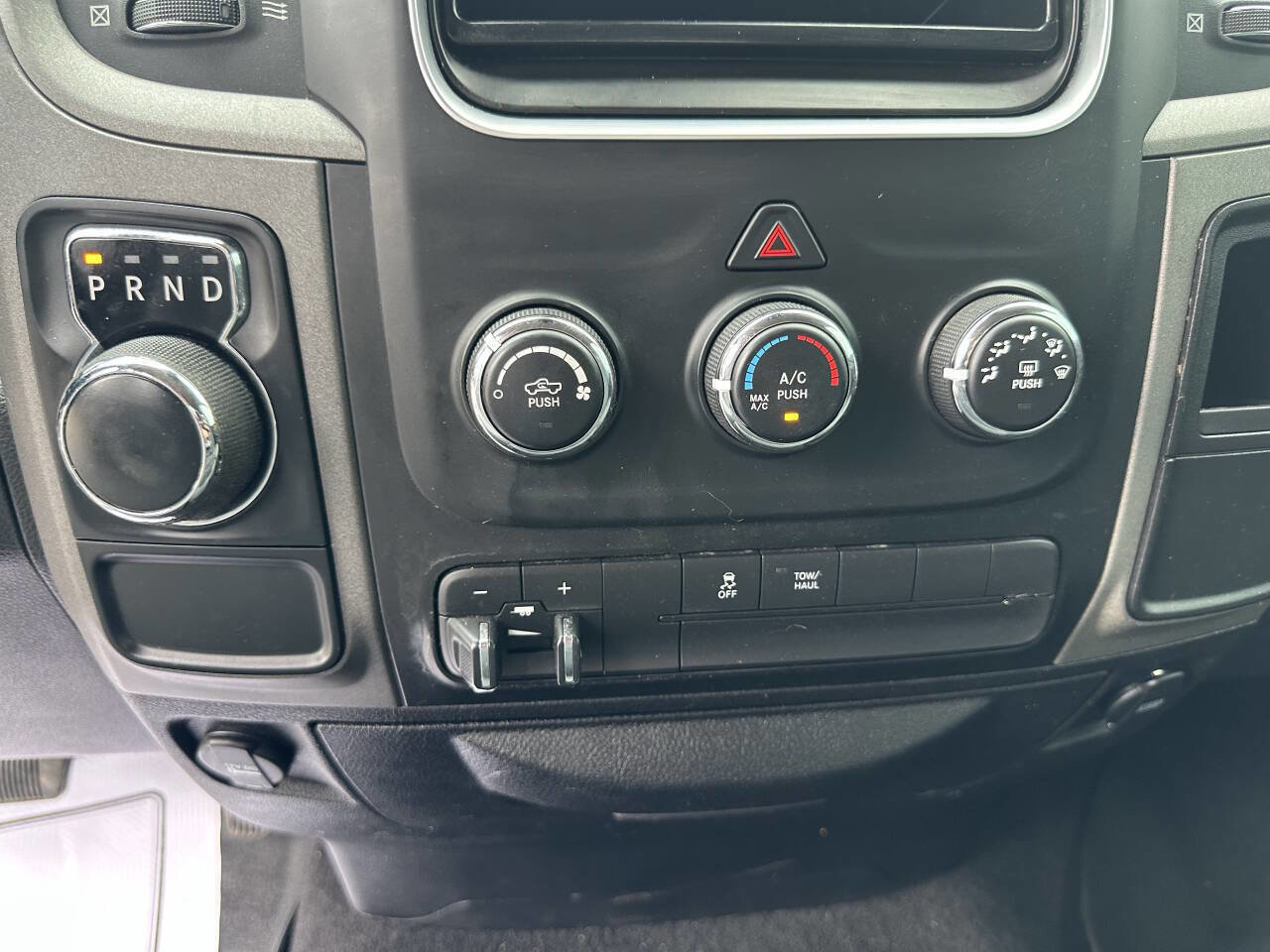 Used 2014 RAM 1500 Express image 21