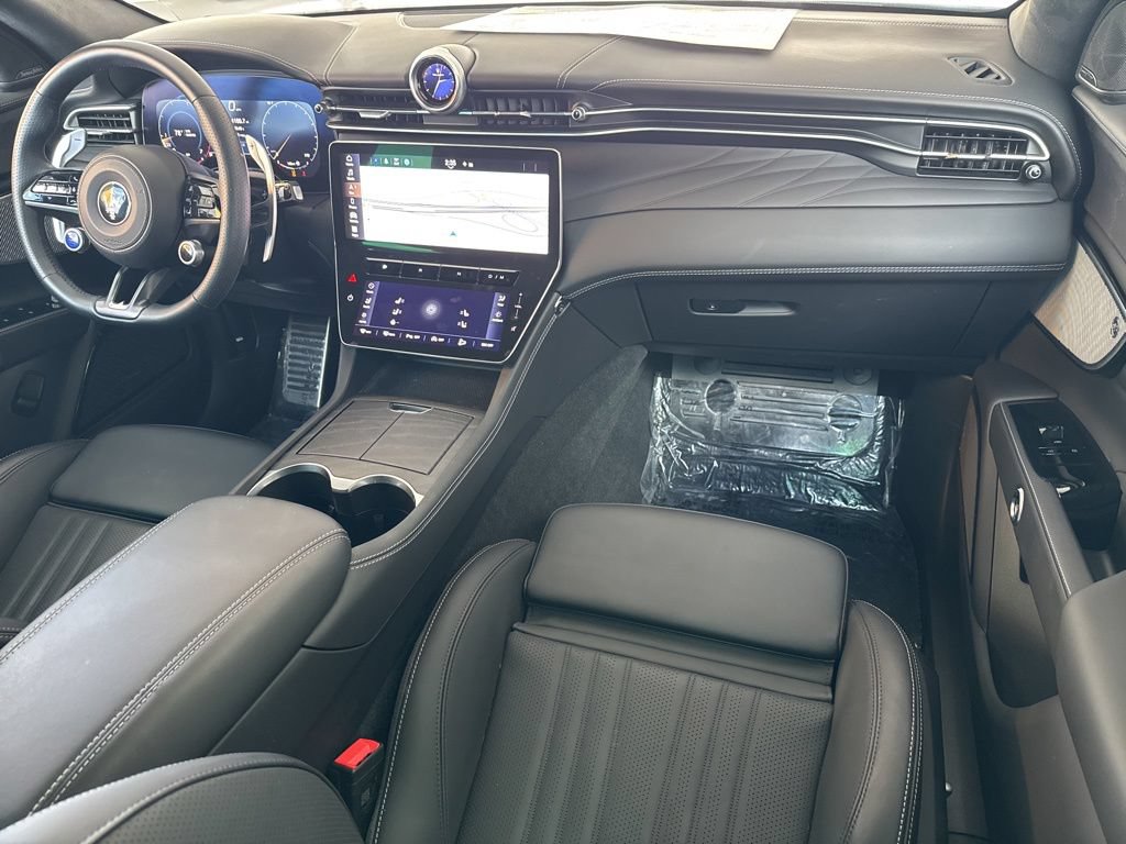Used 2025 Maserati Grecale Modena AWD/4WD image 24