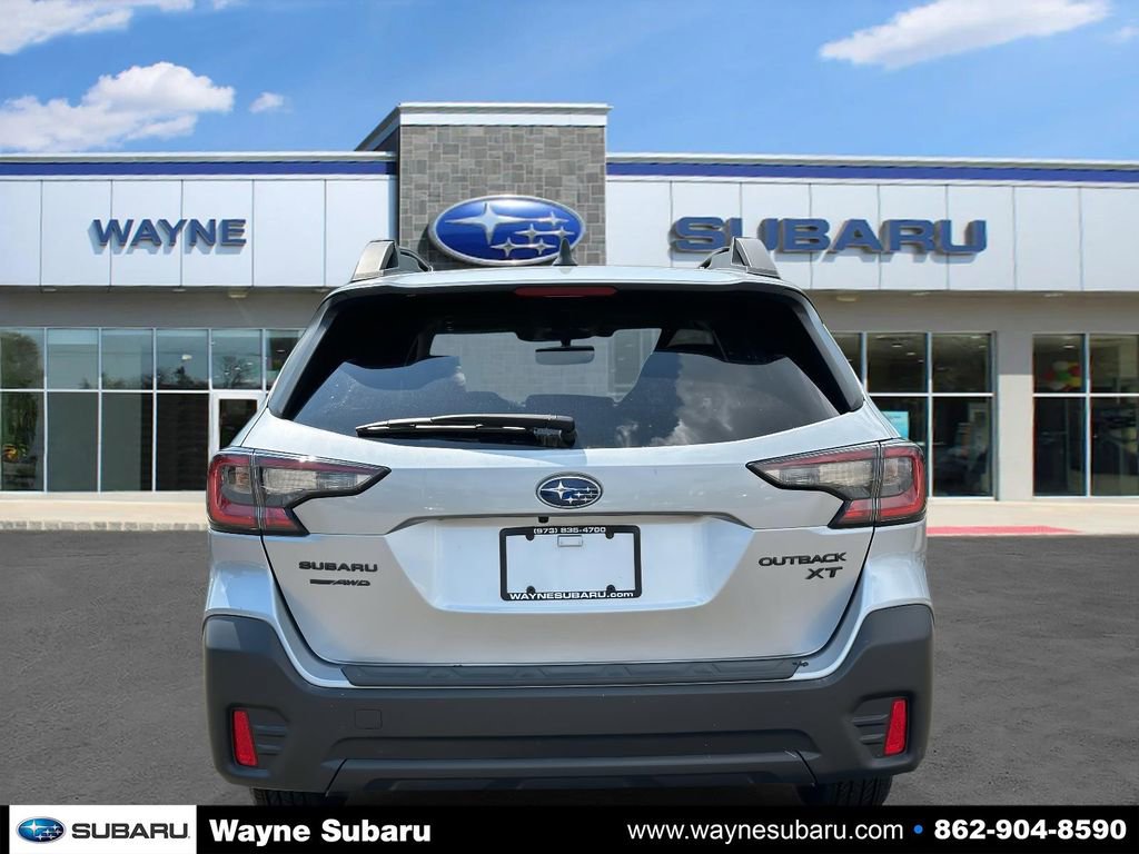 Certified 2022 Subaru Outback Onyx Edition XT image 4
