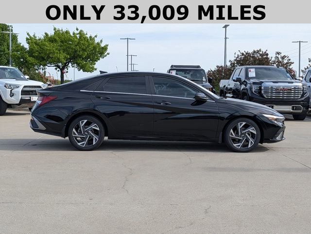 Used 2024 Hyundai Elantra SEL w/ Convenience Package FWD image 4