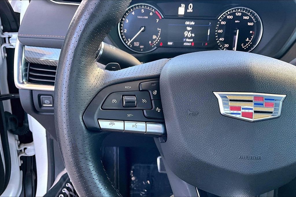 Used 2022 Cadillac XT4 Sport w/ Comfort Package image 18