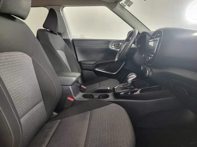 Used 2022 Kia Soul S FWD image 17