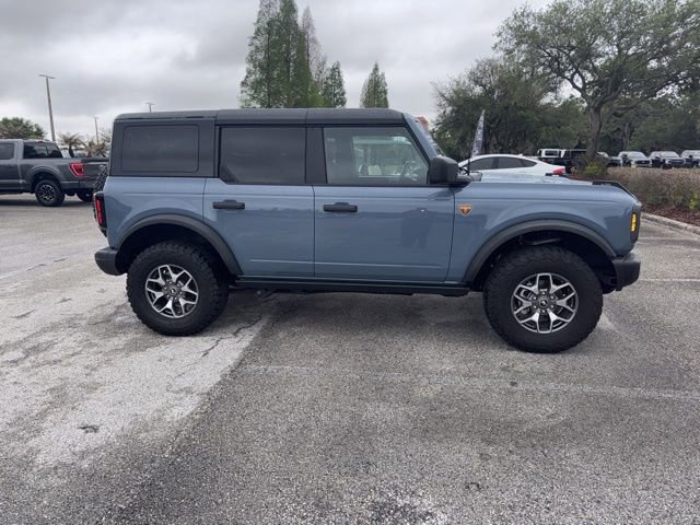 Used 2025 Ford Bronco Badlands image 4
