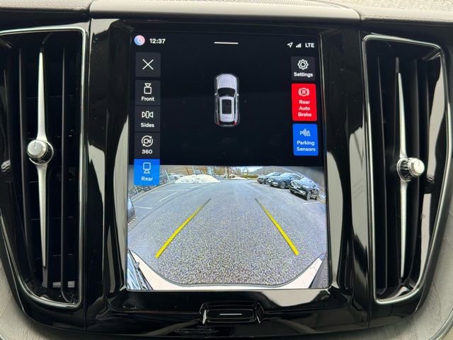 Certified 2023 Volvo XC60 B5 Ultimate image 38