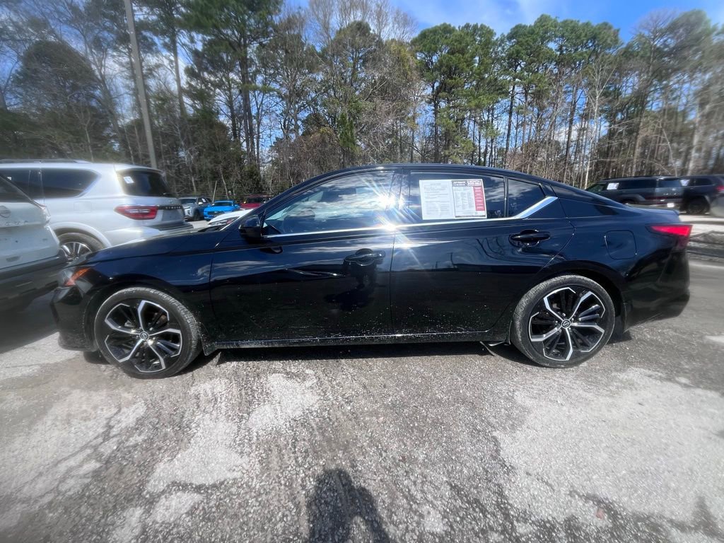 Used 2023 Nissan Altima 2.5 SR image 4