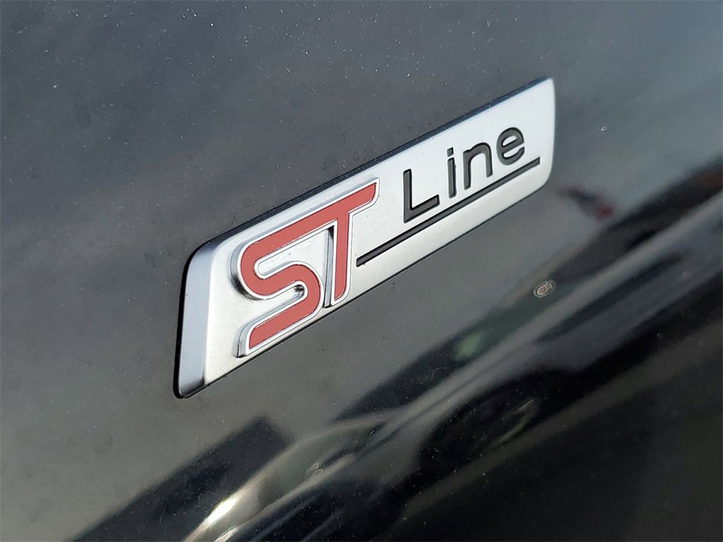 Used 2025 Ford Explorer ST-Line image 35