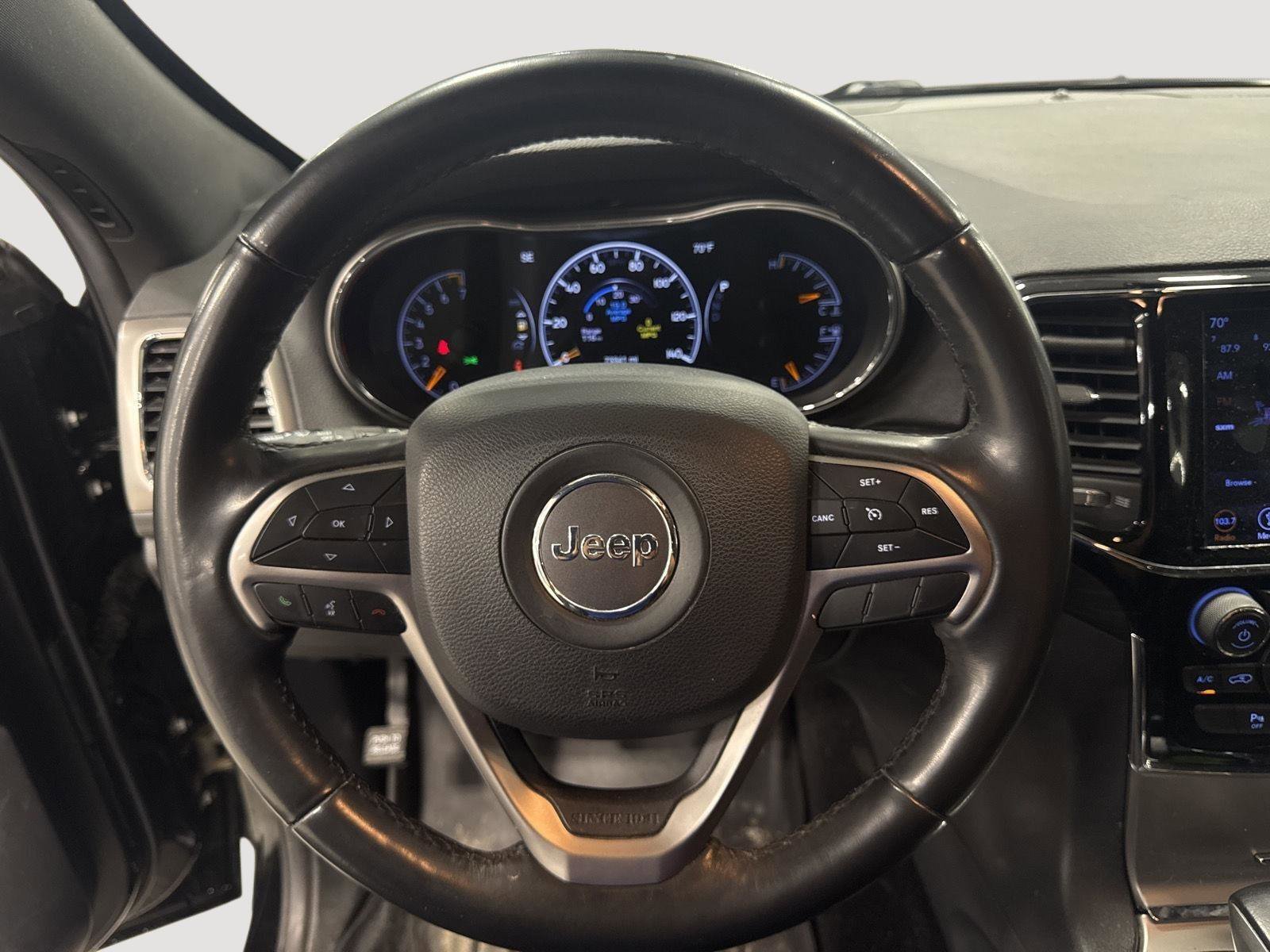 Used 2019 Jeep Grand Cherokee Altitude AWD/4WD image 2