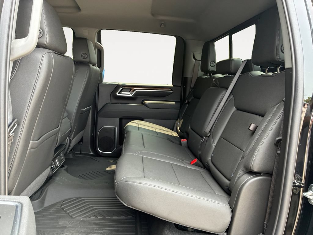 New 2026 Chevrolet Silverado 2500 LT w/ All Star Edition AWD/4WD image 13
