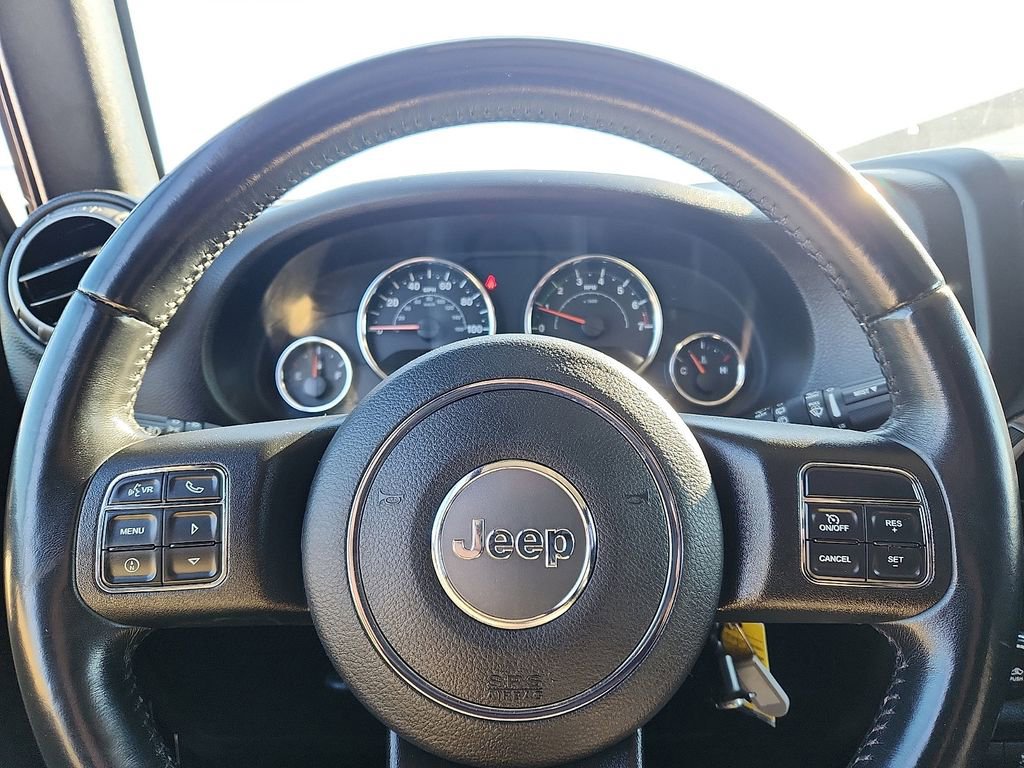 Used 2018 Jeep Wrangler Unlimited Sport w/ Connectivity Group image 11