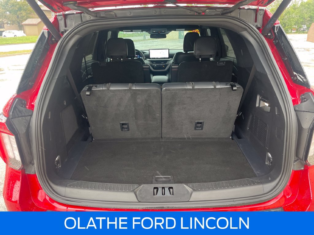 Used 2026 Ford Explorer ST AWD/4WD image 27