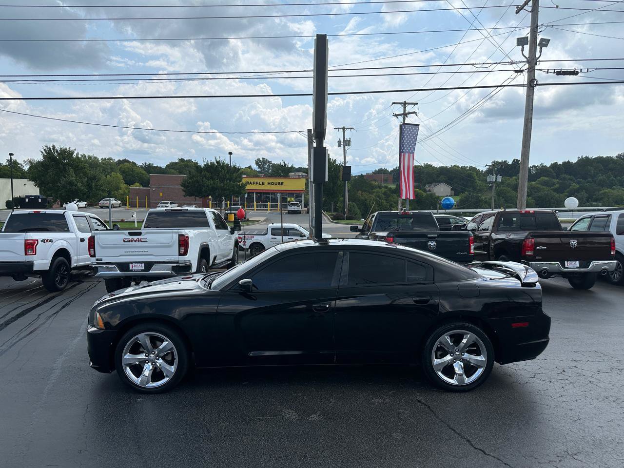 Used 2012 Dodge Charger SXT Plus RWD image 1