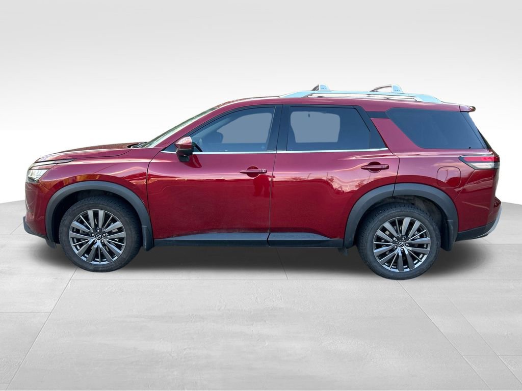 Used 2022 Nissan Pathfinder SL w/ SL Premium Package AWD/4WD image 2