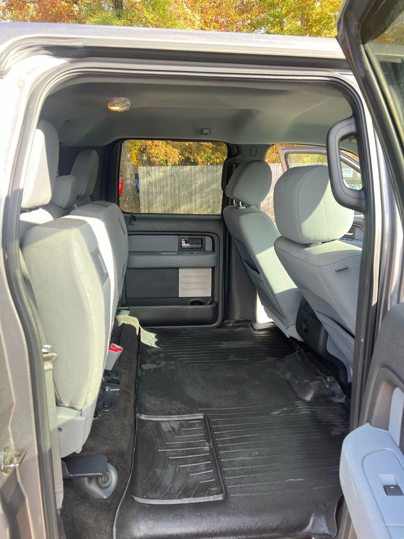 Used 2013 Ford F150 XLT w/ Luxury Equipment Group image 25