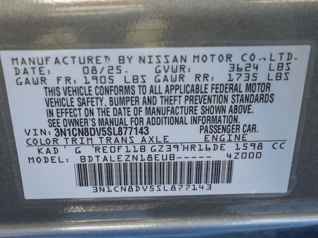 Used 2025 Nissan Versa S w/ Trunk Package image 38