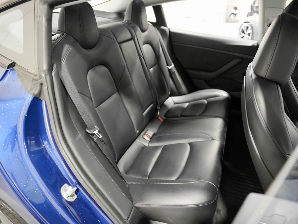 Used 2023 Tesla Model 3 Performance image 33