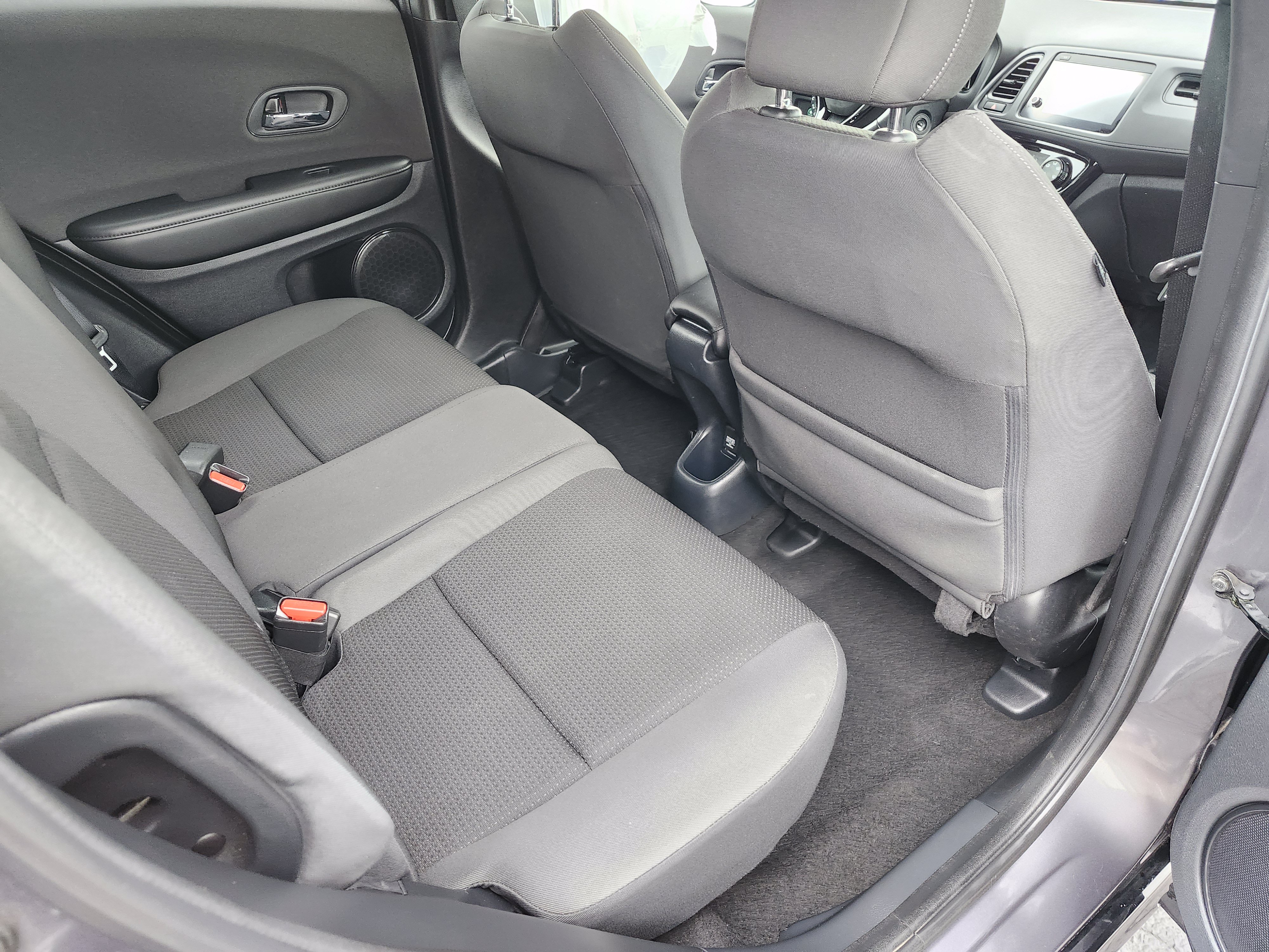 Used 2021 Honda HR-V Sport image 18