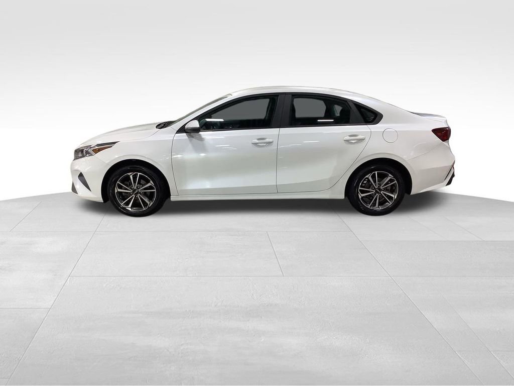 Certified 2023 Kia Forte LXS w/ LXS Technology Package image 26