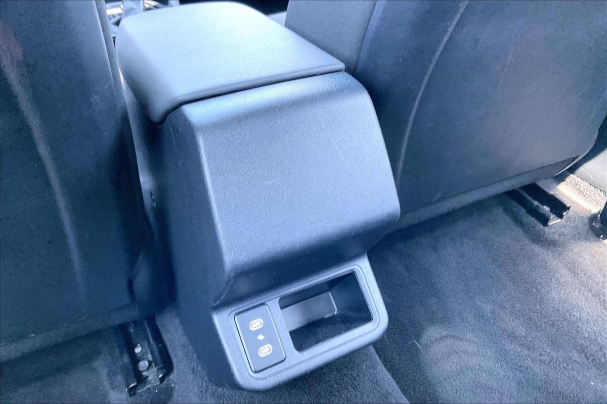 Used 2025 Kia K4 FWD image 31
