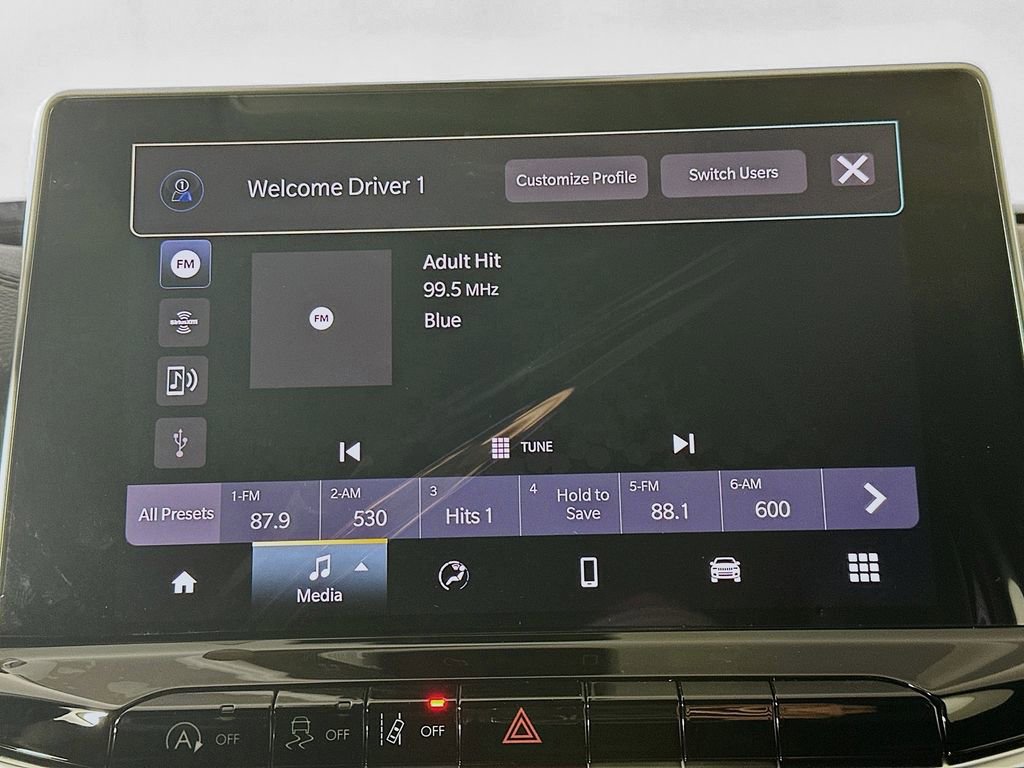 New 2026 Jeep Compass Latitude image 13