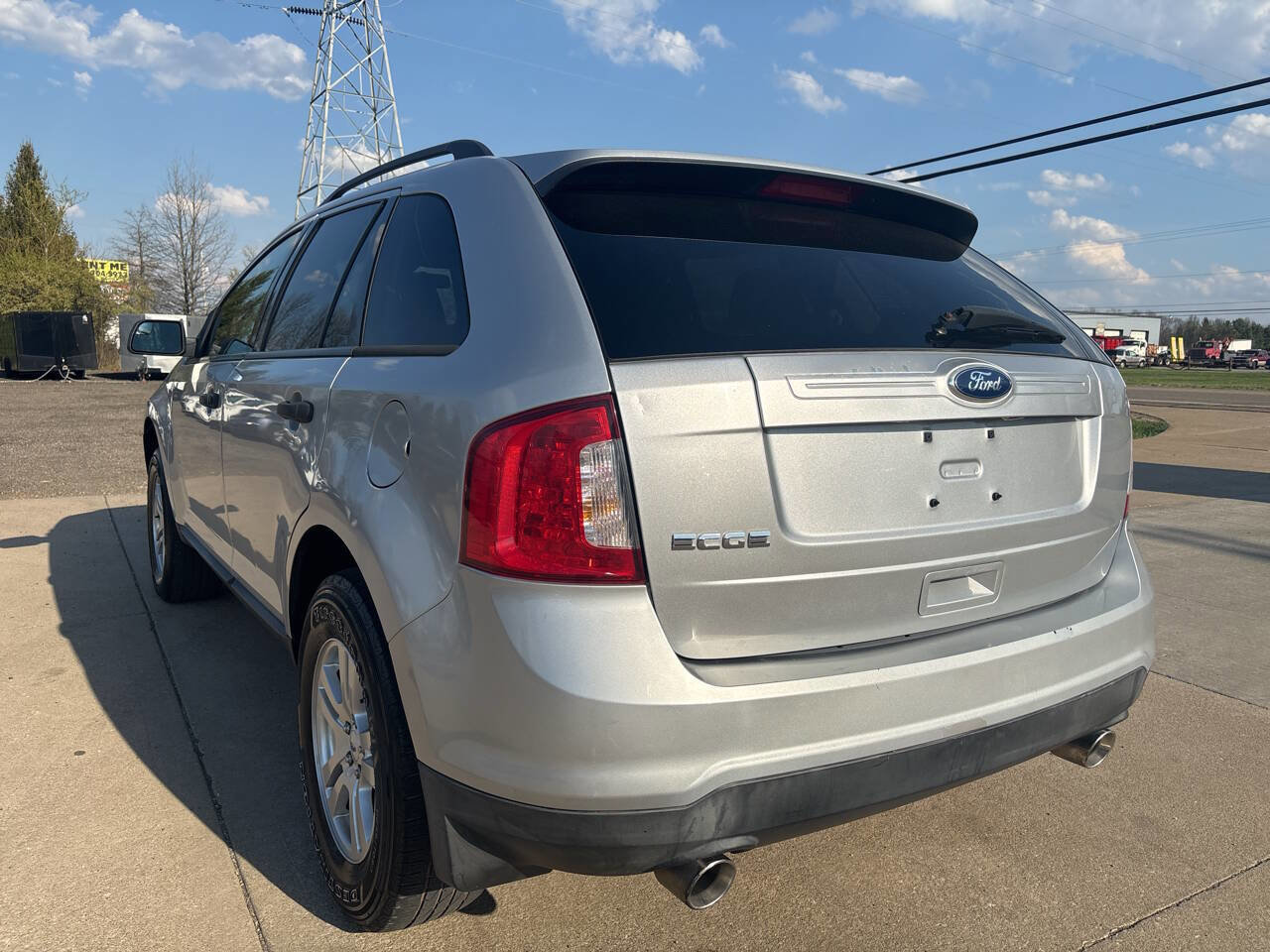 Used 2012 Ford Edge SE FWD image 4