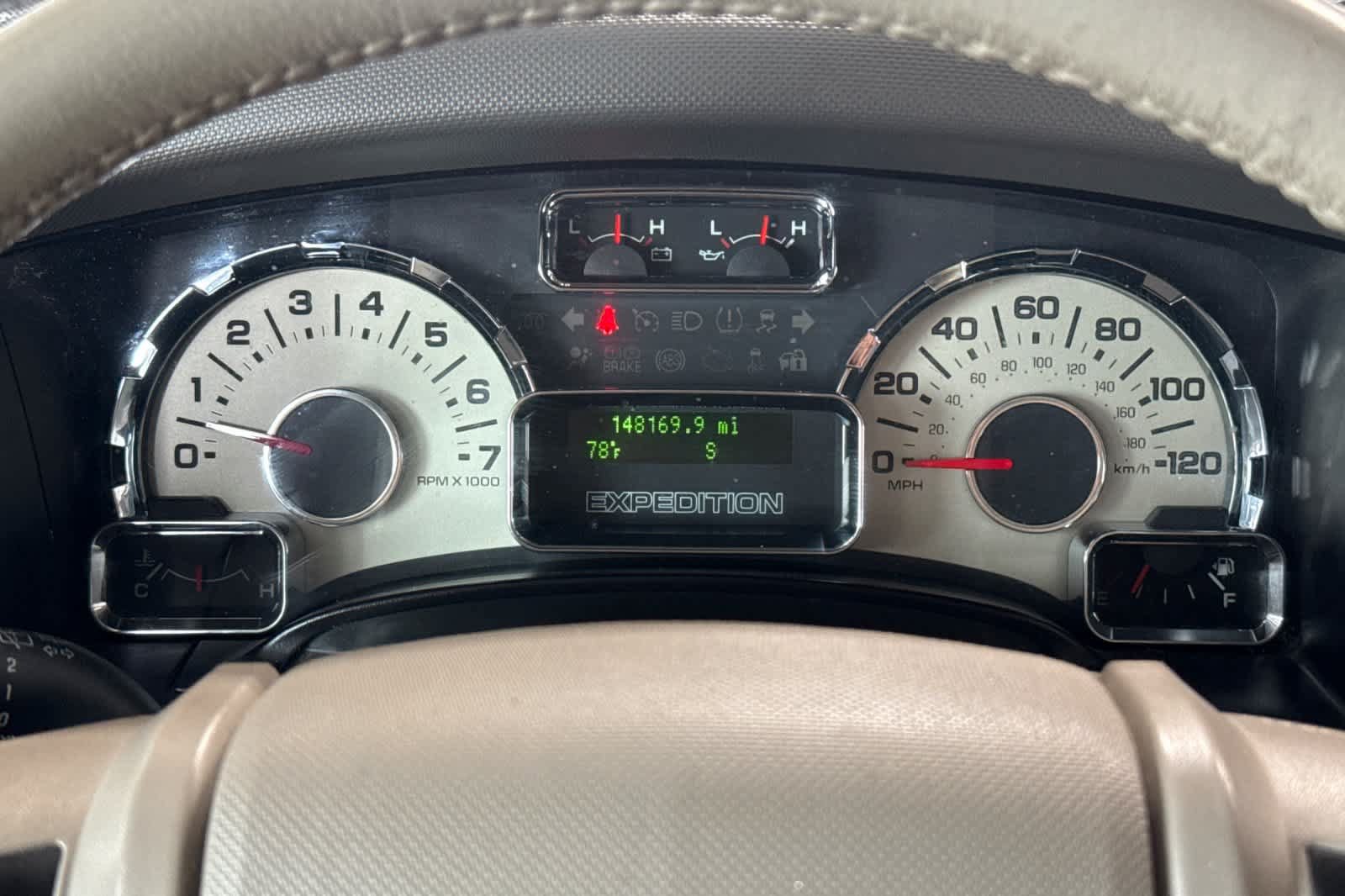 Used 2013 Ford Expedition XLT w/ HD Trailer Tow Pkg AWD/4WD image 25