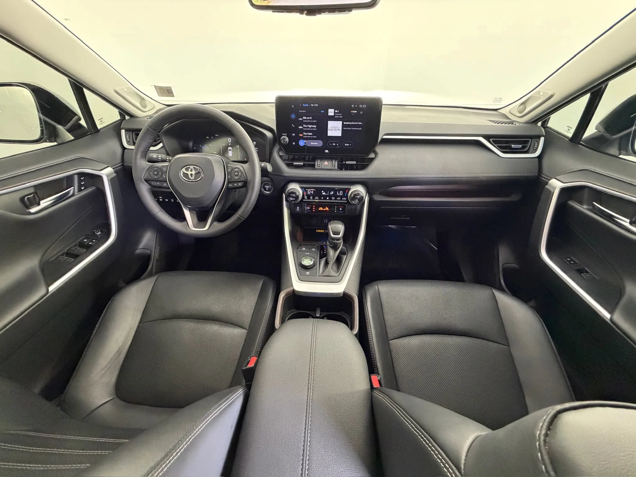 Used 2024 Toyota RAV4 Limited w/ Advanced Technology Package AWD/4WD image 11