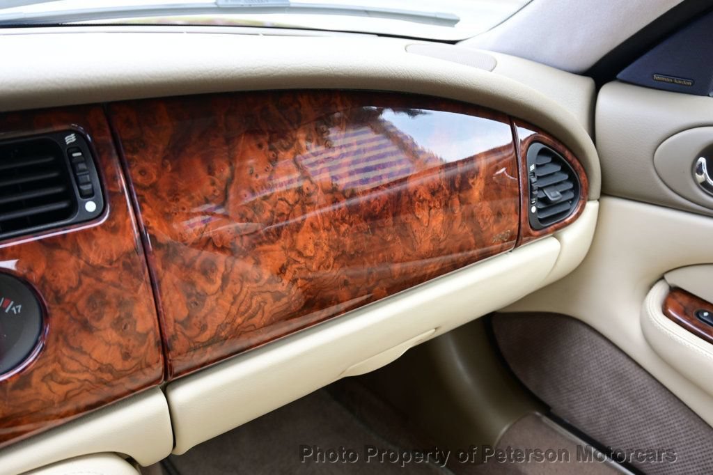 Used 1997 Jaguar XK8 Convertible RWD image 59
