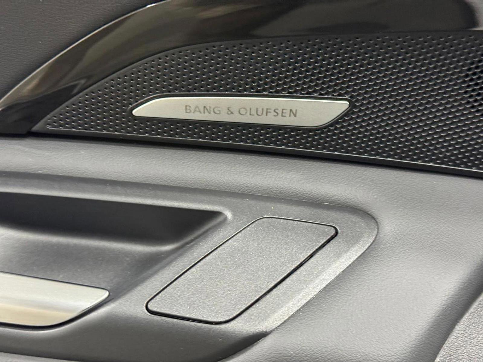 Used 2025 Audi Q5 Prestige image 23